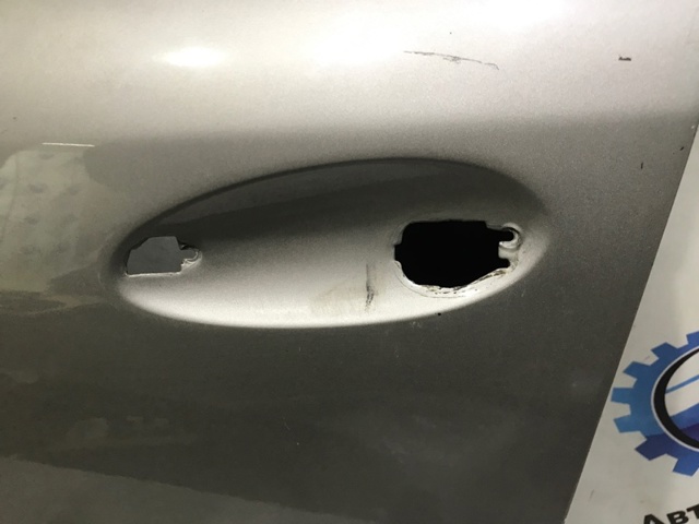 Двері передні, ліві A1647200105 MERCEDES