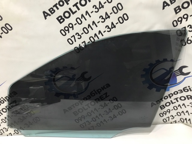 Вікно (передніх дверей) двері A1647200720 MERCEDES