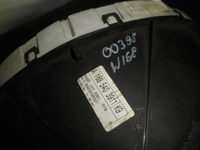 Спідометр A1685403911 MERCEDES
