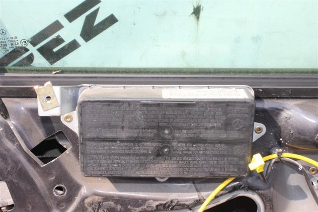 Дверь передня ліва A1687201905 MERCEDES