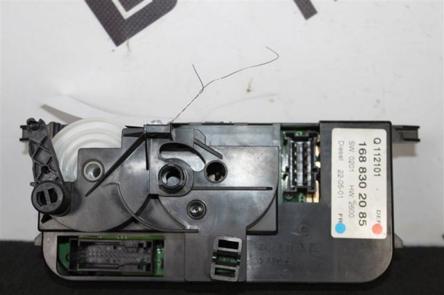 Блок управління кондиціонером A1688302085 MERCEDES