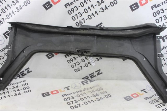 Накладка перегородки A2036900525 MERCEDES