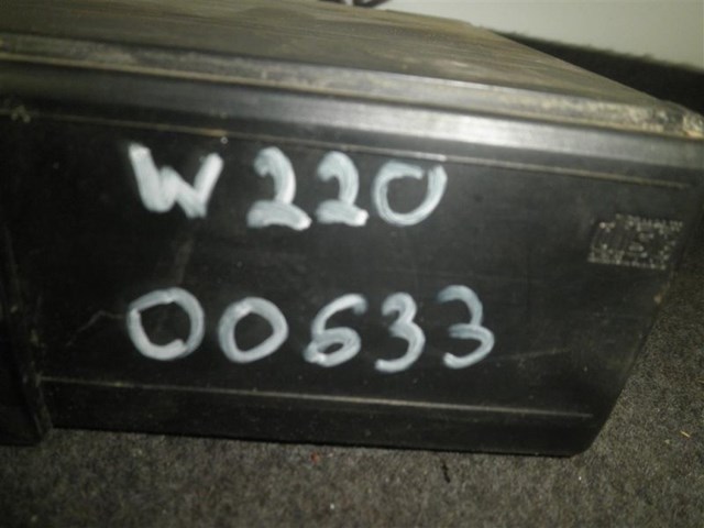 Магнітола A2038209089 MERCEDES