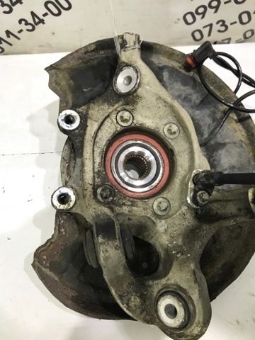 Цапфа поворотного кулака A2043503108 MERCEDES