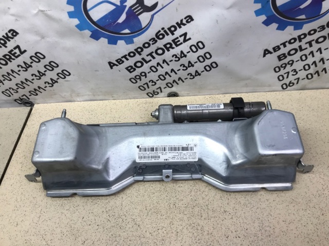 Подушка безпеки, водійська, AIRBAG, захисту колін A2048602002 MERCEDES