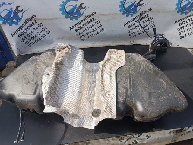Бак паливний A2054702202 MERCEDES