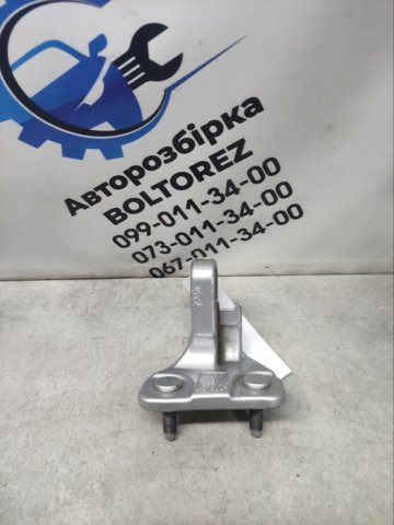 Завіса дверей задніх правих A2057300237 MERCEDES