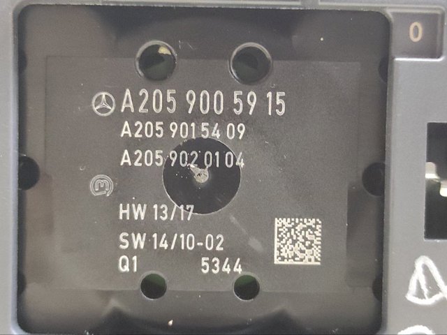Блок кнопок центральної консолі A2059005915 MERCEDES