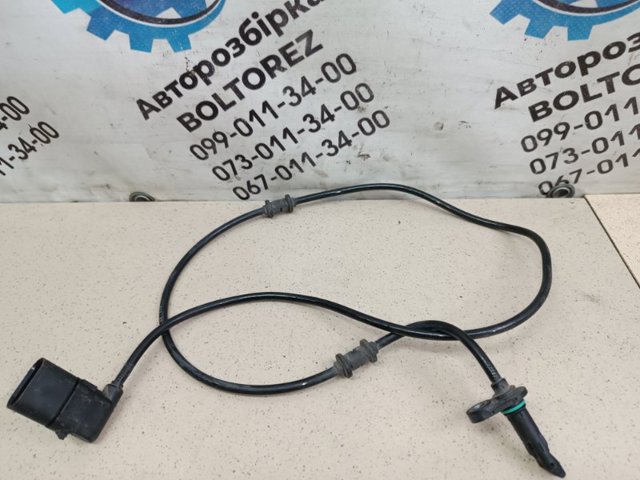 Датчик АБС (ABS) задній A2059058503 MERCEDES