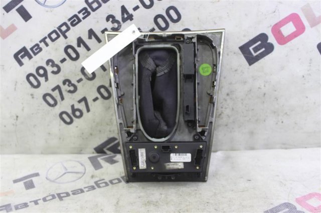 Рукоятка важеля КПП A2115420426 MERCEDES