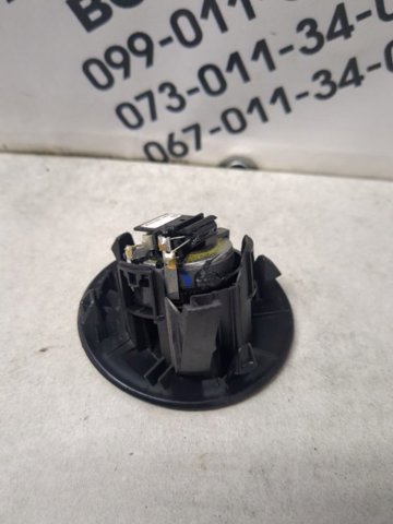 Динамік передньої двері A2118200202 MERCEDES