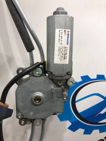 Двигун приводу люка A2118202742 MERCEDES
