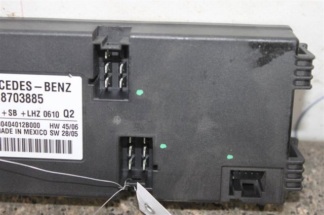 Перемикач підрульовий A2118703885 MERCEDES