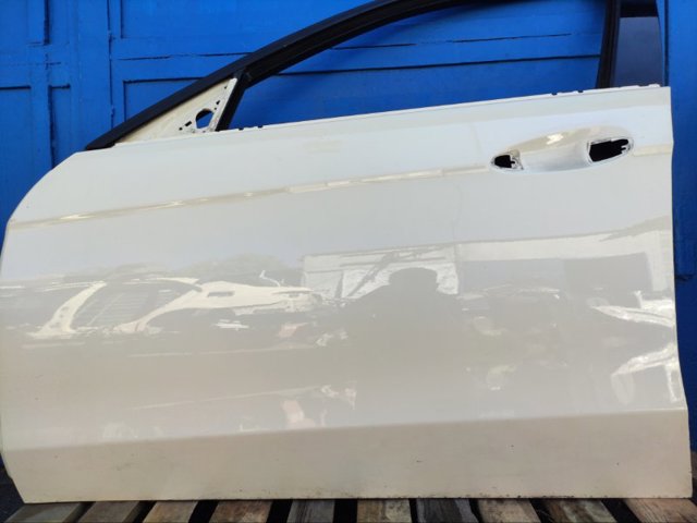 Дверь передня ліва A2127205300 MERCEDES