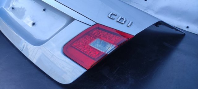 Стоп задній A2128200864 MERCEDES