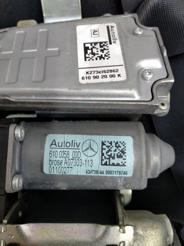 Ремінь безпеки передній лівий A21286075859C94 MERCEDES