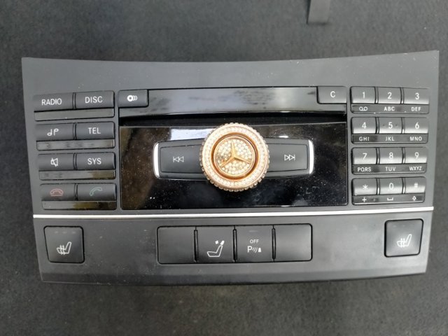 Блок кнопок центральної консолі A2129004008 MERCEDES