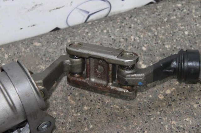 Колонка рульова A2154600816 MERCEDES