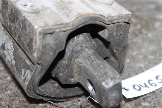 Підвіска КПП A2202400518 MERCEDES