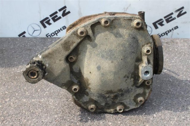 Редуктор заднього моста A2203510105 MERCEDES