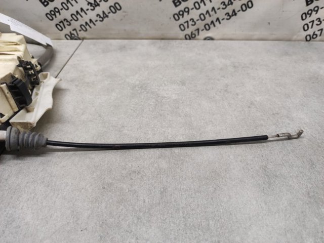 Замок водійських дверей A2217201335 MERCEDES