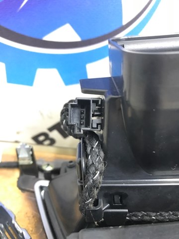 Блок кнопок центральної консолі A2218709810 MERCEDES