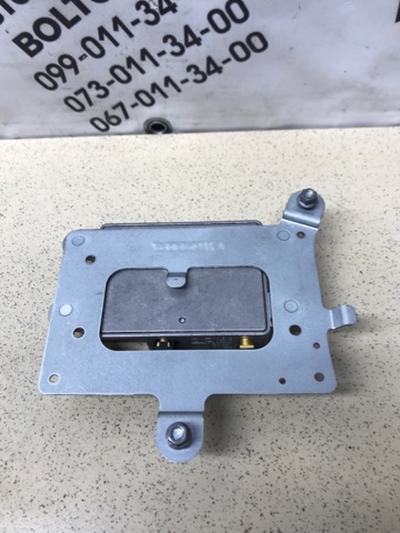 Підсилювач сигналу антени A2219054900 MERCEDES