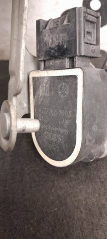 Датчик рівня положення кузова, задній A2229050503 MERCEDES