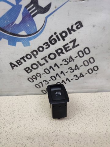 Кнопковий блок керування склопідіймачами передній правий A2518200510 MERCEDES