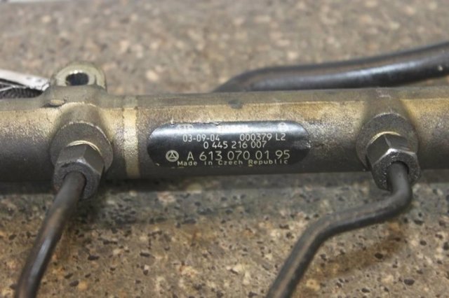 Паливна рампа A6130700195 MERCEDES