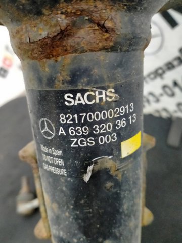 Амортизатор передньої підвіски A6393203613 MERCEDES