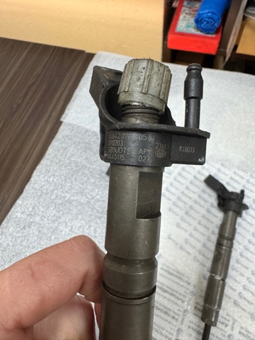 Форсунка паливна A6420700587 MERCEDES