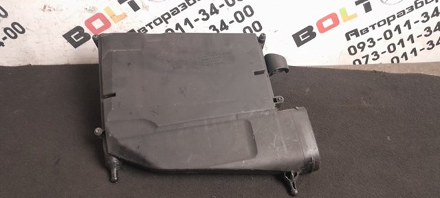 Коробка фільтра A6420904201 MERCEDES