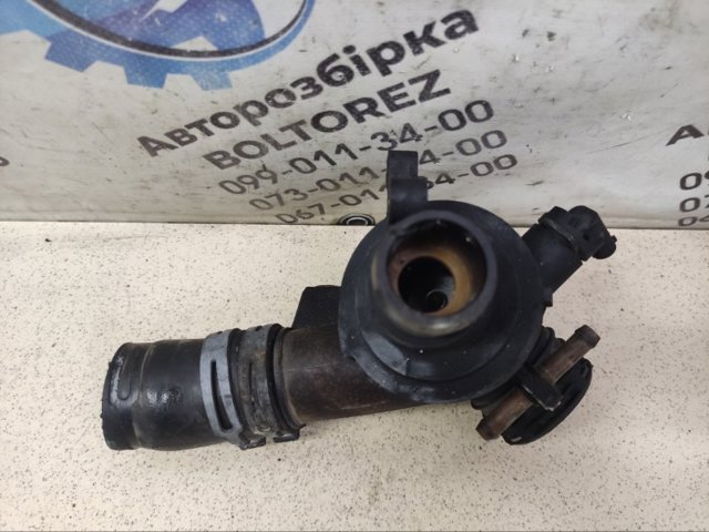 Водяна помпа термостата A6512000915 MERCEDES