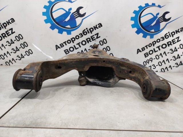 Поперечний важіль A9063304007 MERCEDES