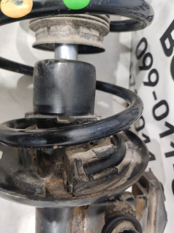 Стійка передня права BHS234700A MAZDA