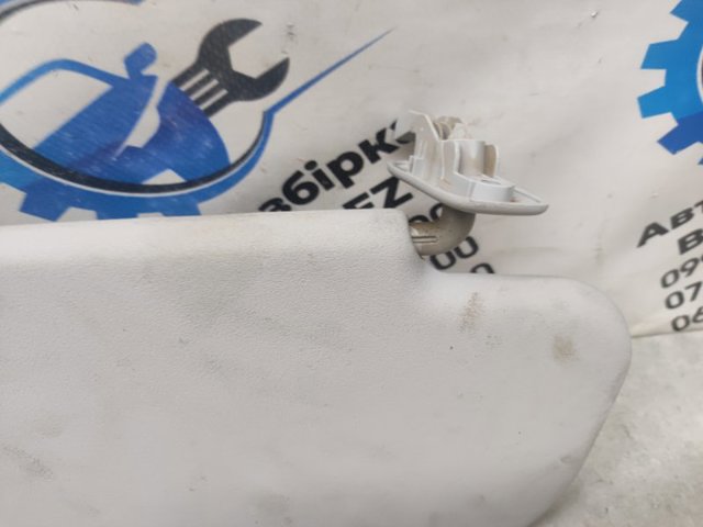 Козирок протисонячний BP4K69320C77 MAZDA