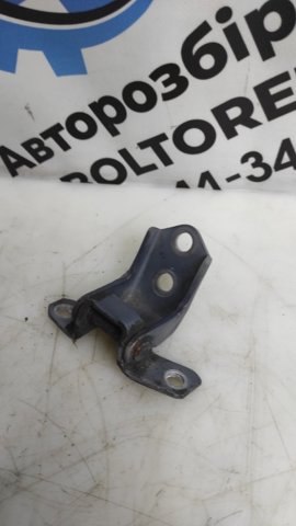 Завіса дверей передніх правих D46159210B MAZDA