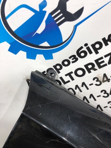 Переднє праве крило DS7Z16005A FORD