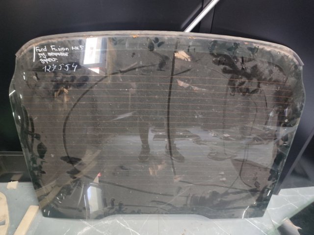 Скло заднє DS7Z5442006B FORD