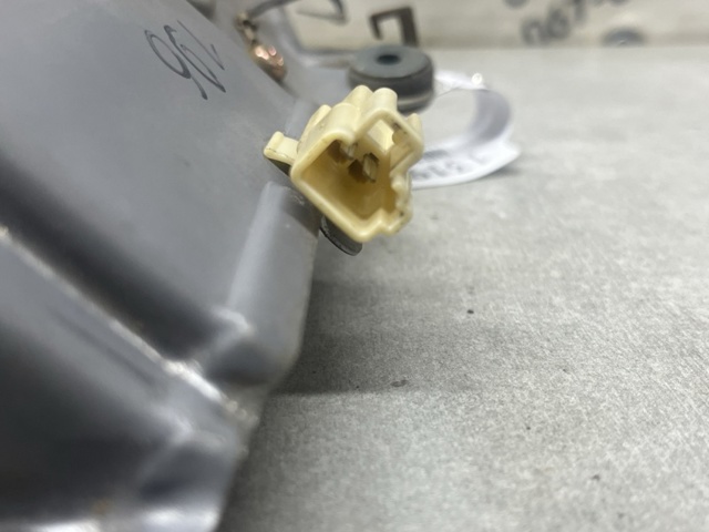 Моторчик заднього двірника G21B67450A MAZDA