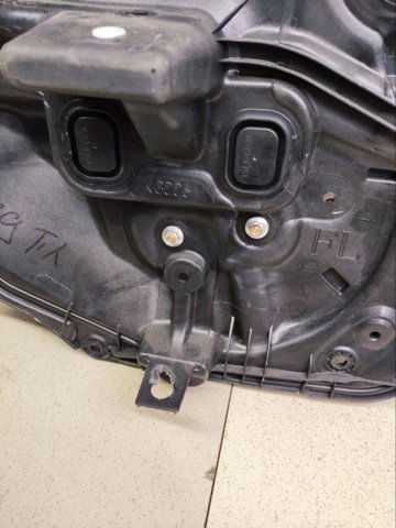 Механізм стеклопідйомника дверей передніх, лівих GHP959590A MAZDA