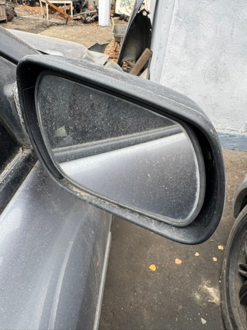 Праве бічне дзеркало GJ6E6912ZE MAZDA