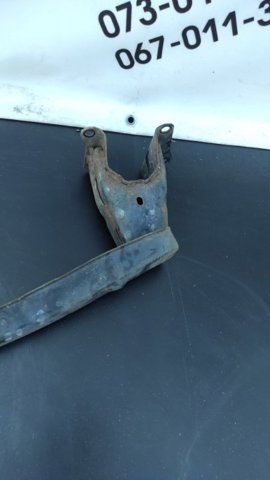Балка бампера переднього GS1D50070B MAZDA