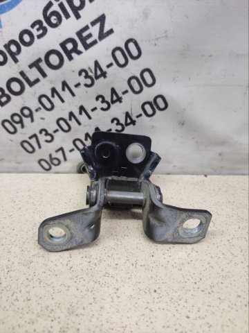 Петля задніх дверей, правих KD5372210 MAZDA