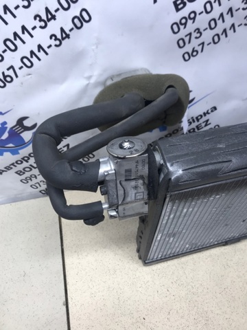 Радіатор опалювача салону LR043353 LAND ROVER