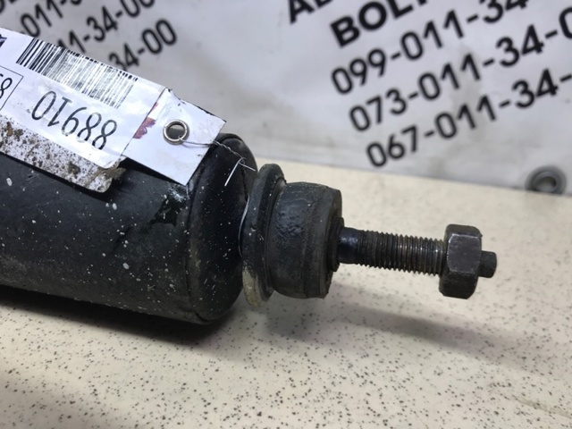 Амортизатори передні MR151227 MITSUBISHI