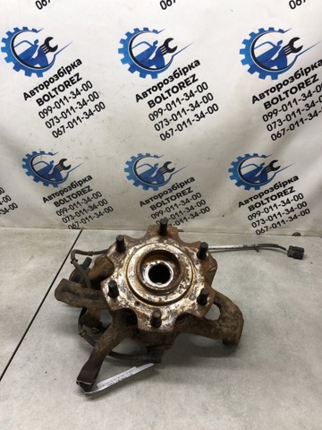 Цапфа поворотного кулака MR374501 MITSUBISHI