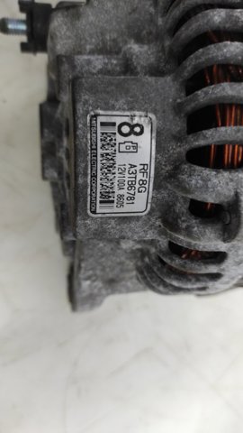 Генератор автомобільний RF8G18300A MAZDA
