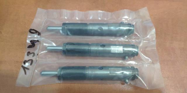 Форсунки електромагнітні 0432193570 BOSCH